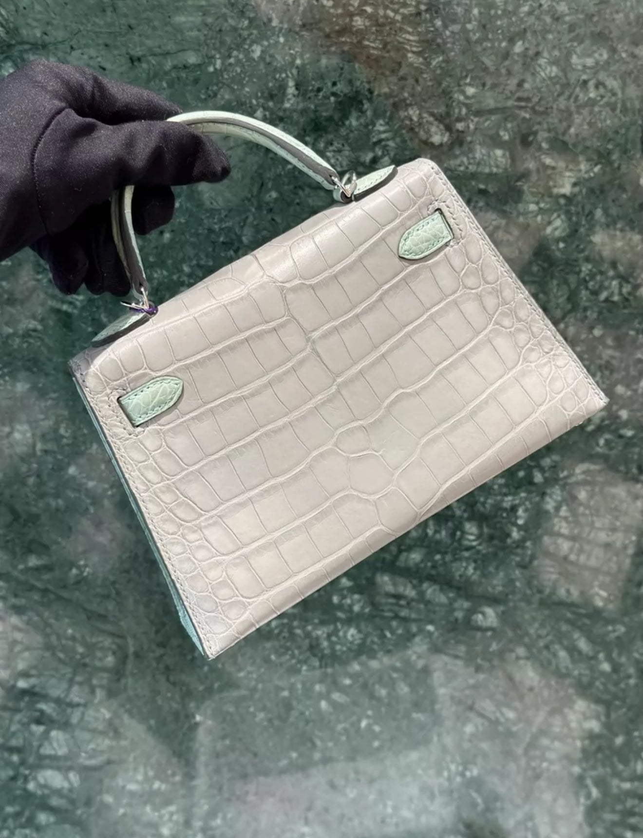 HERMÈS MINI KELLY 20 HSS GRIS PERLE AND VERT DEAU MATTE ALLIGATOR PALLADIUM HARDWARE
