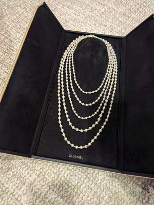 CHANEL PERLES SAUTOIR WITH AKOYA PEARLS ultra rare