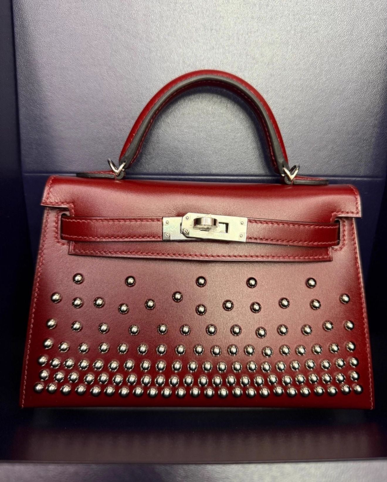 Hermès Kelly Sellier 20 Clouté Rouge H Box Palladium Hardware