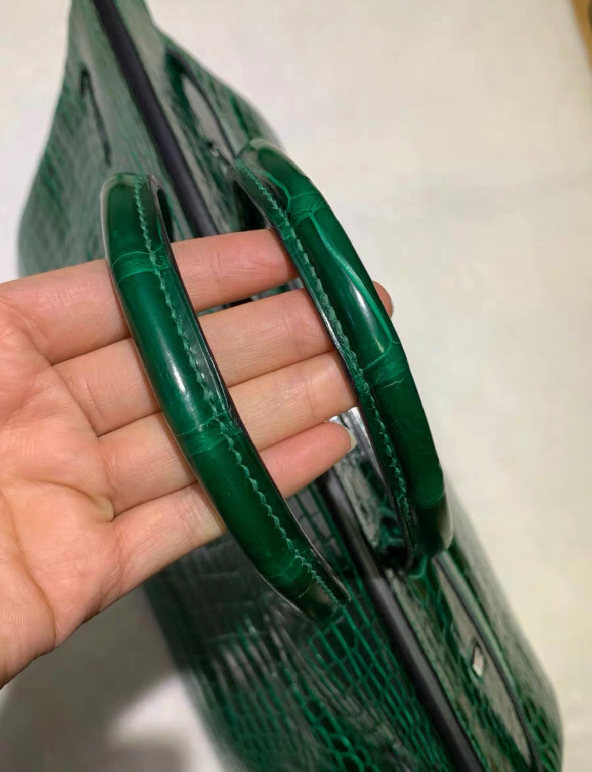 Hermes Birkin 40 Emerald Shiny Porosus Crocodile Diamond Hardware