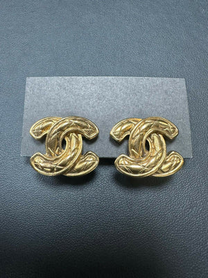 Chanel Vintage 86 Gold-plated Diamond Quilting Bird Series Clip-on Earrings