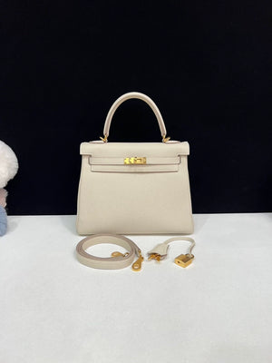 Hermes Kelly 25 craie Togo leather gold hardware