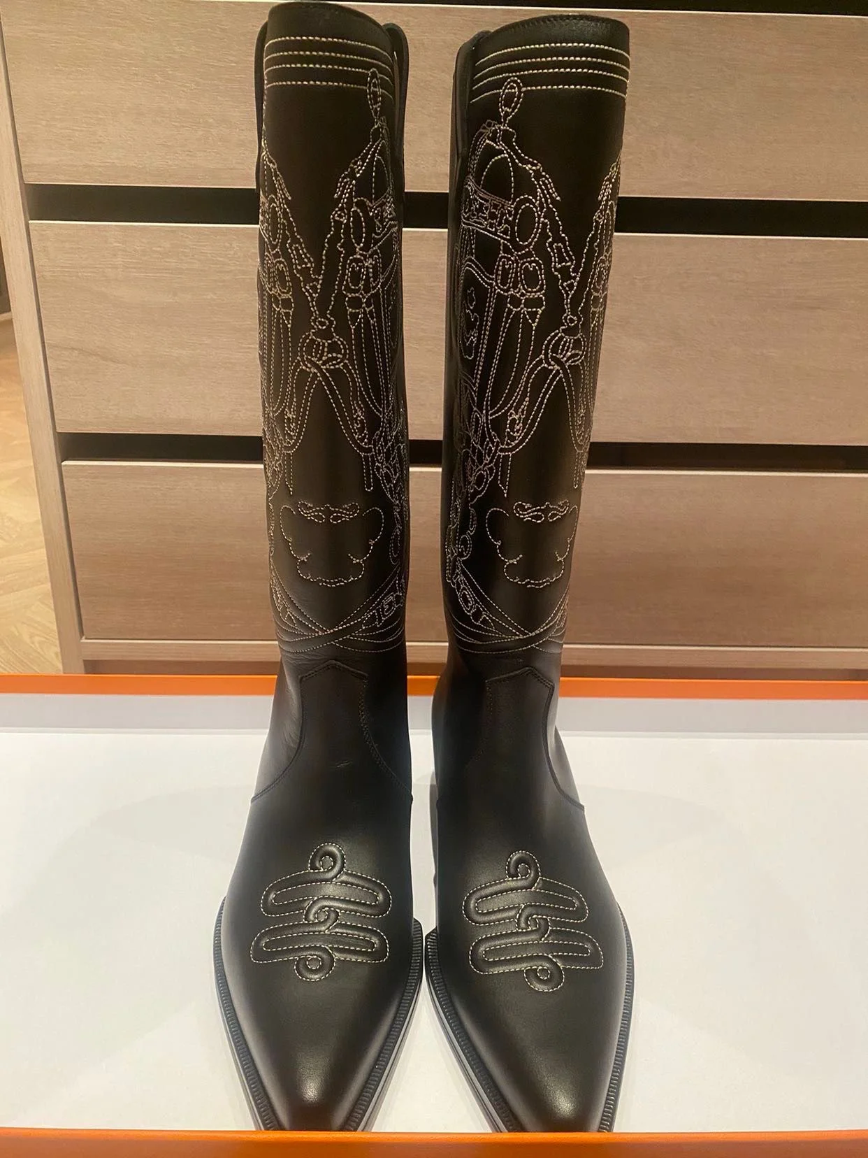Hermès Limited Edition Cowboy Embroidered boots