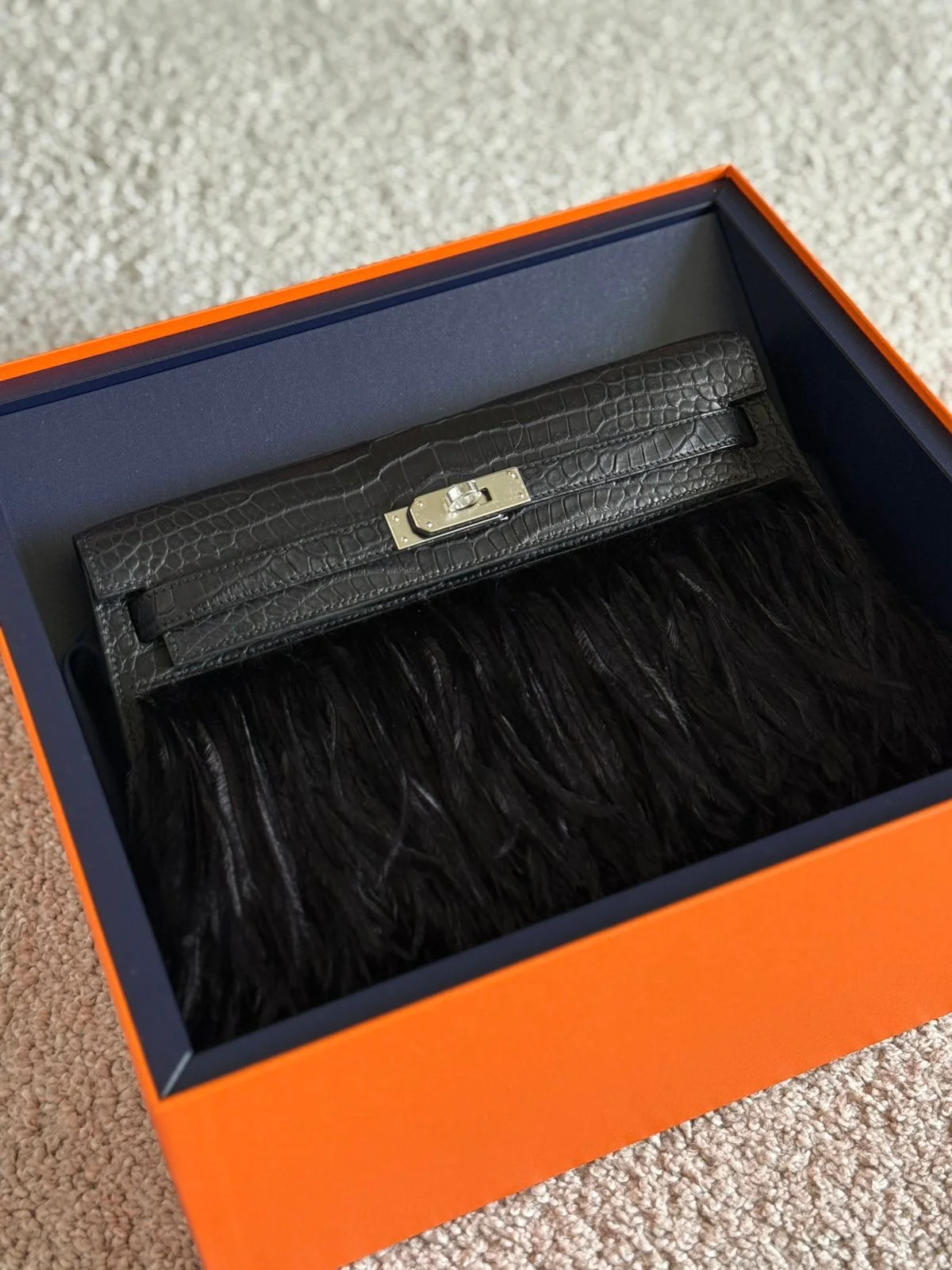 Hermes Kelly Elan Folie Black Matte Alligator/Feather Palladium hardware