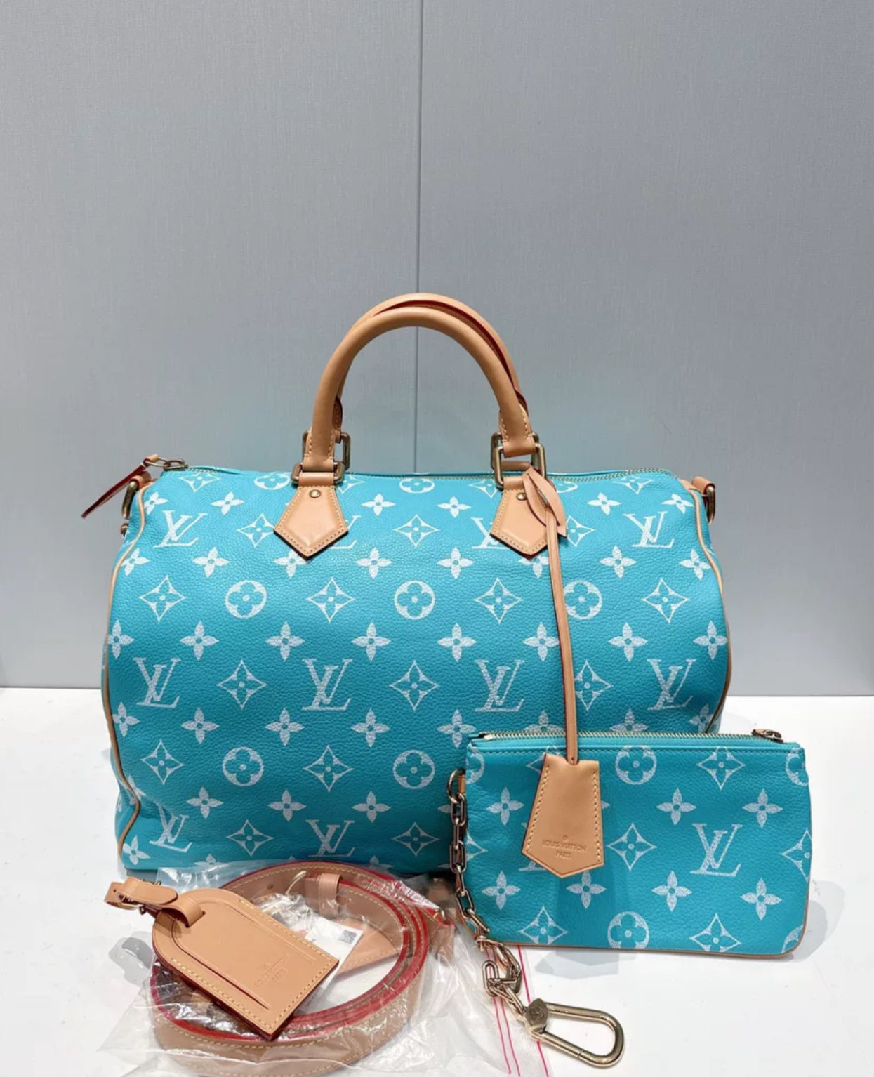 Louis Vuitton Speedy P9 Bandoulière 40 Turquoise