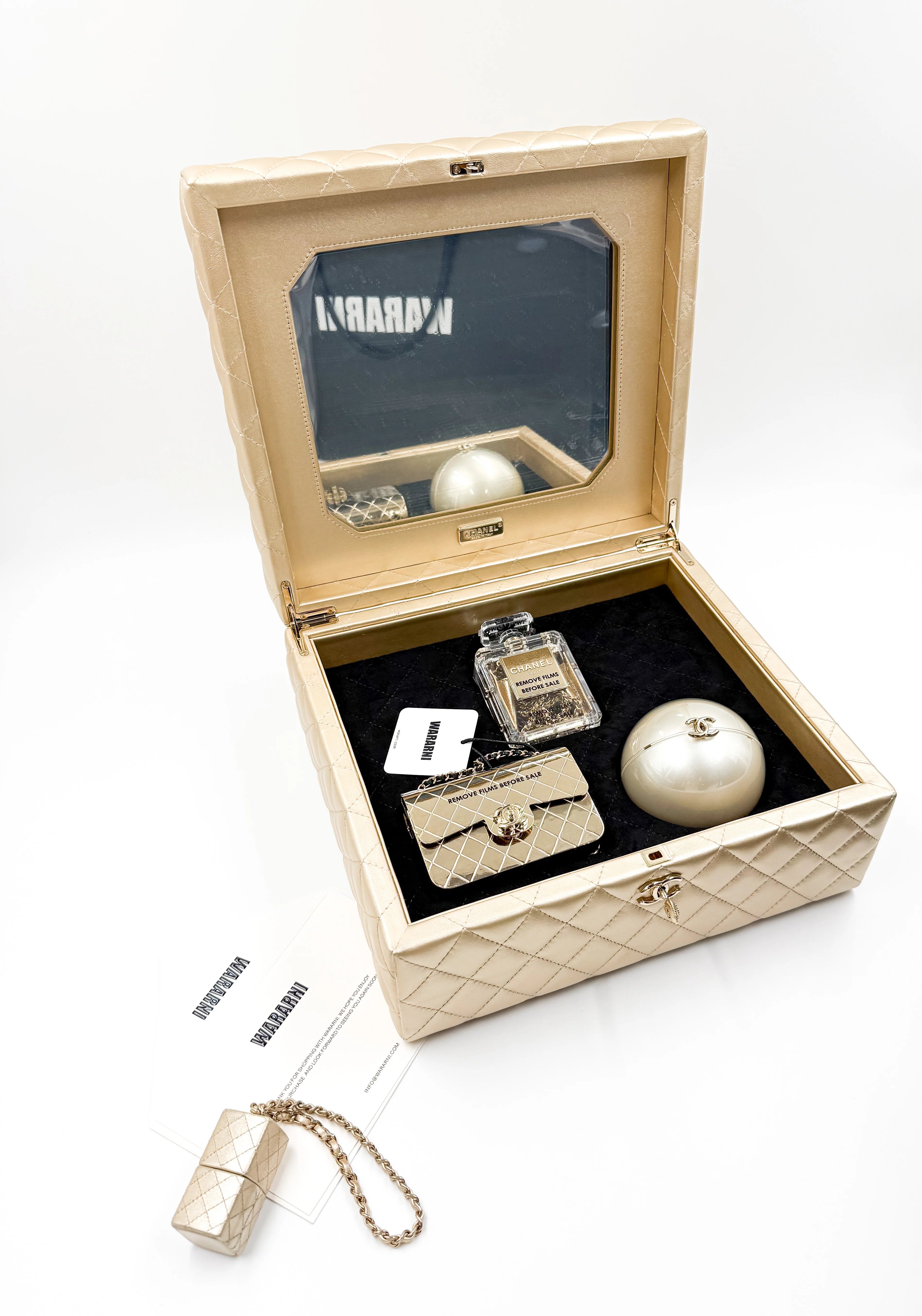 Descriptive image text