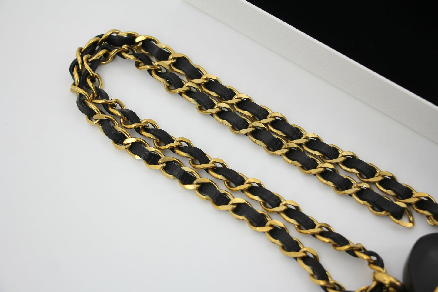 Chanel Vintage 91 Wooden Heart CC  Leather Chain Necklace