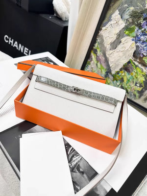 Hermes Kelly To go Touch craie/gray croc epsom leather palladium hardware