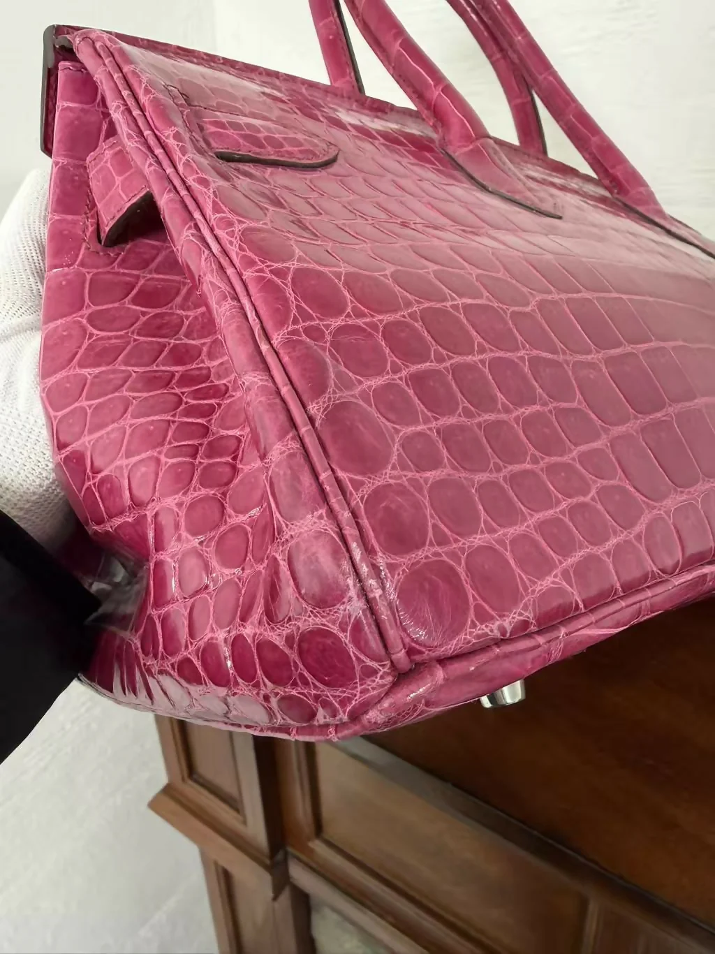 Hermes Birkin shoulder Pink shiny crocodile leather palladium harwdare