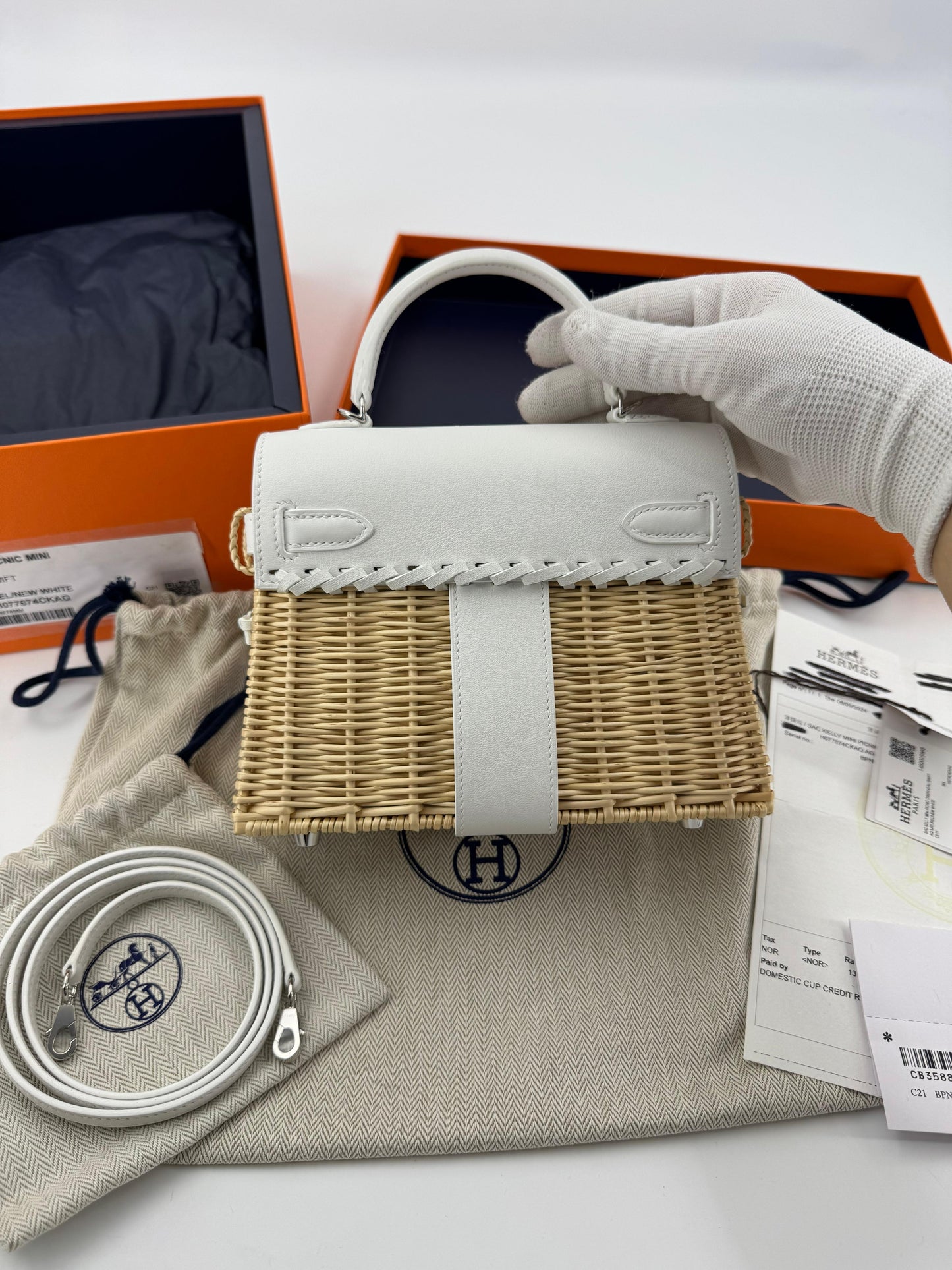 Hermès Mini Kelly 20 “Picnic” White Swift Leather  Palladium Hardware