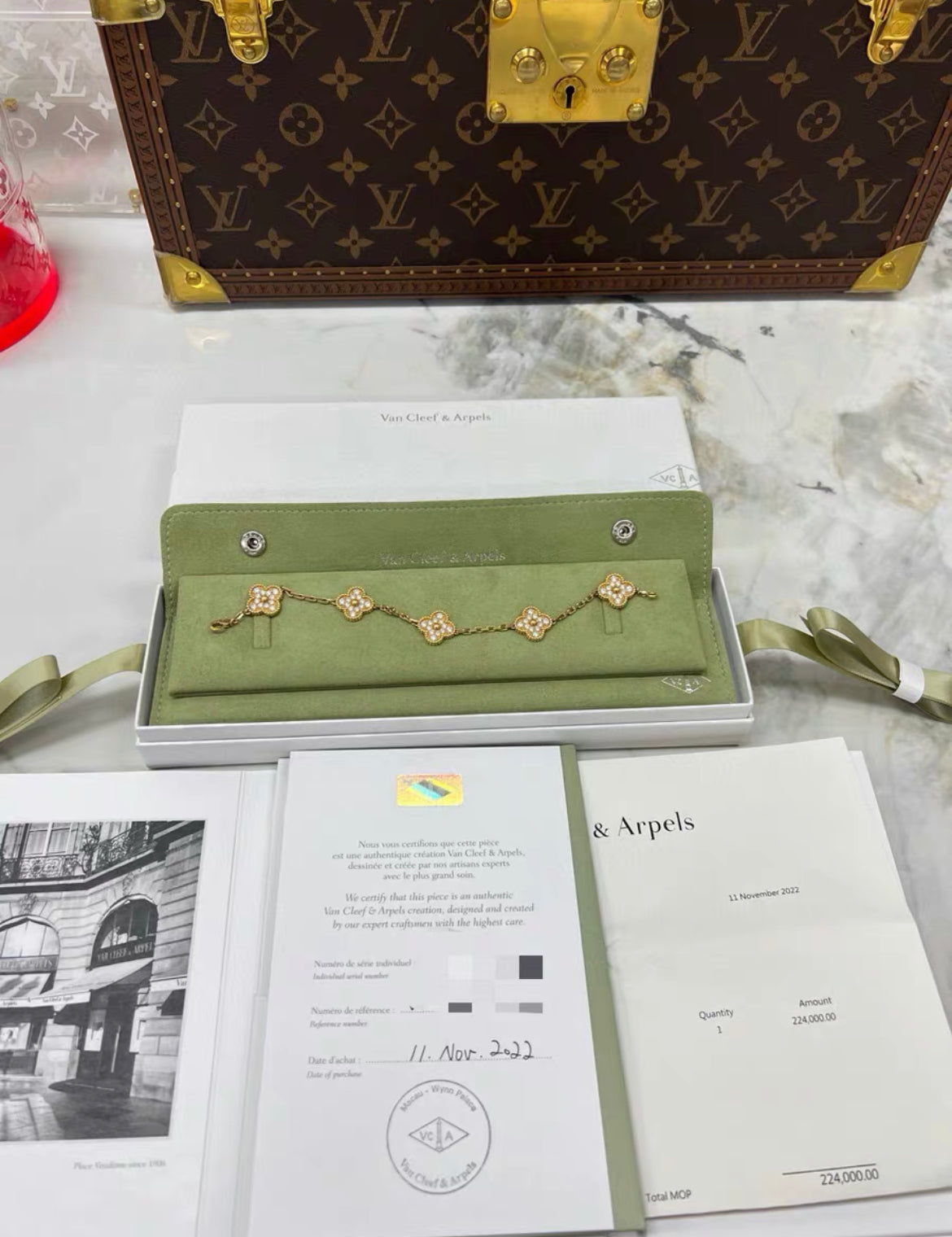 Van Cleef  Arpels Vintage Alhambra 5 diamond motif bracelet in 18k yellow gold