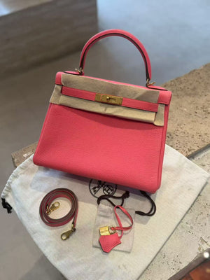 Hermes kelly 28 rose lipstick swift leather gold hardware