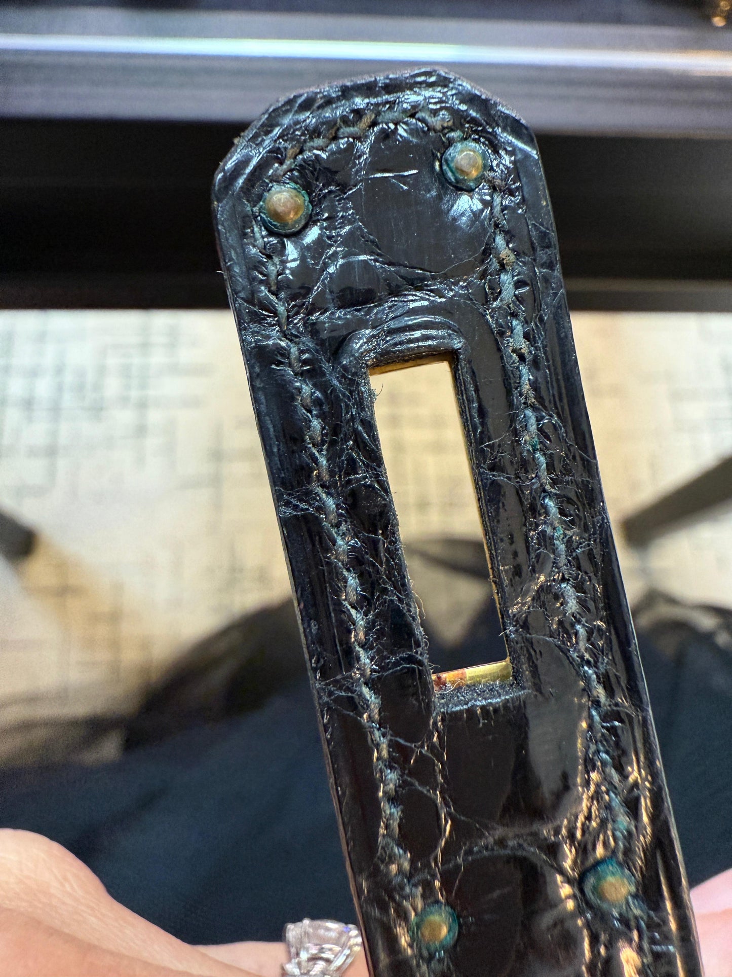 Hermès Kelly Sellier 28 Black Shiny Crocodile Gold Hardware