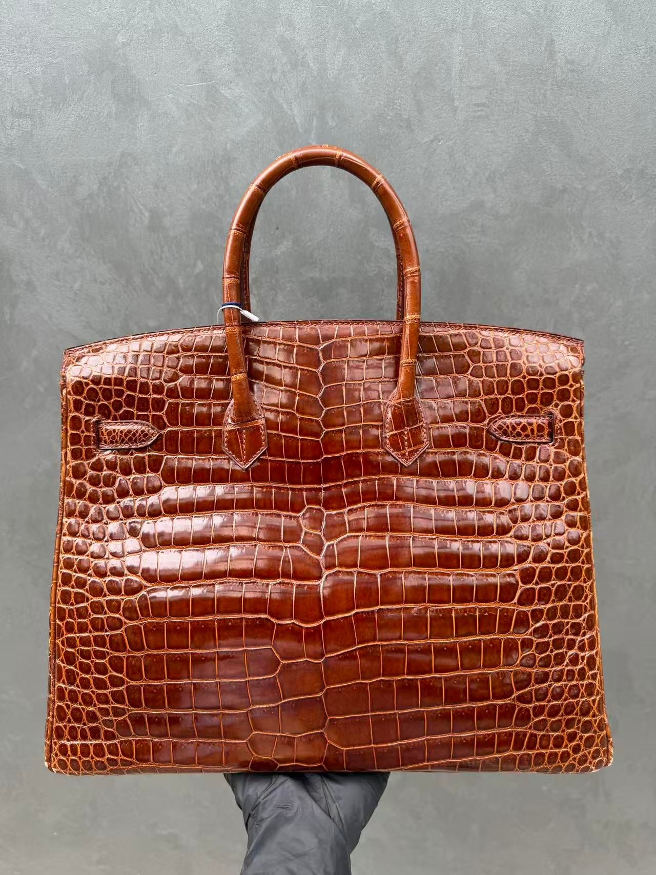 Hermès Birkin 35 Miel shiny crocodile leather White gold Diamond hardware