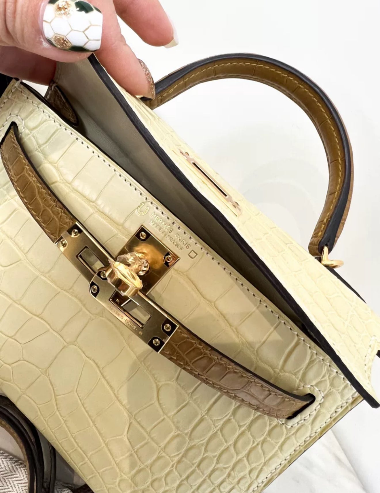 Hermes Mini Kelly 20 Vanille Matte Alligator