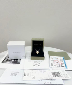 Van Cleef  Arpels Holiday Pendant 2024