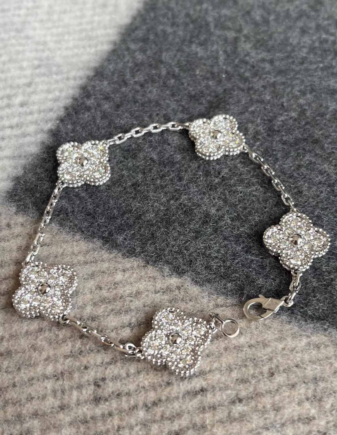 Van Cleef Arpels 5 Motifs Vintage Diamond Alhambra 18k White Gold Bracelet