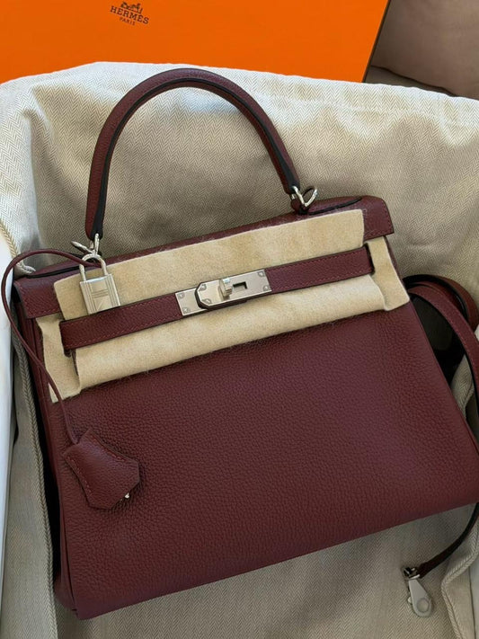 Hermes Kelly 28 Rouge H Togo Palladium hardware