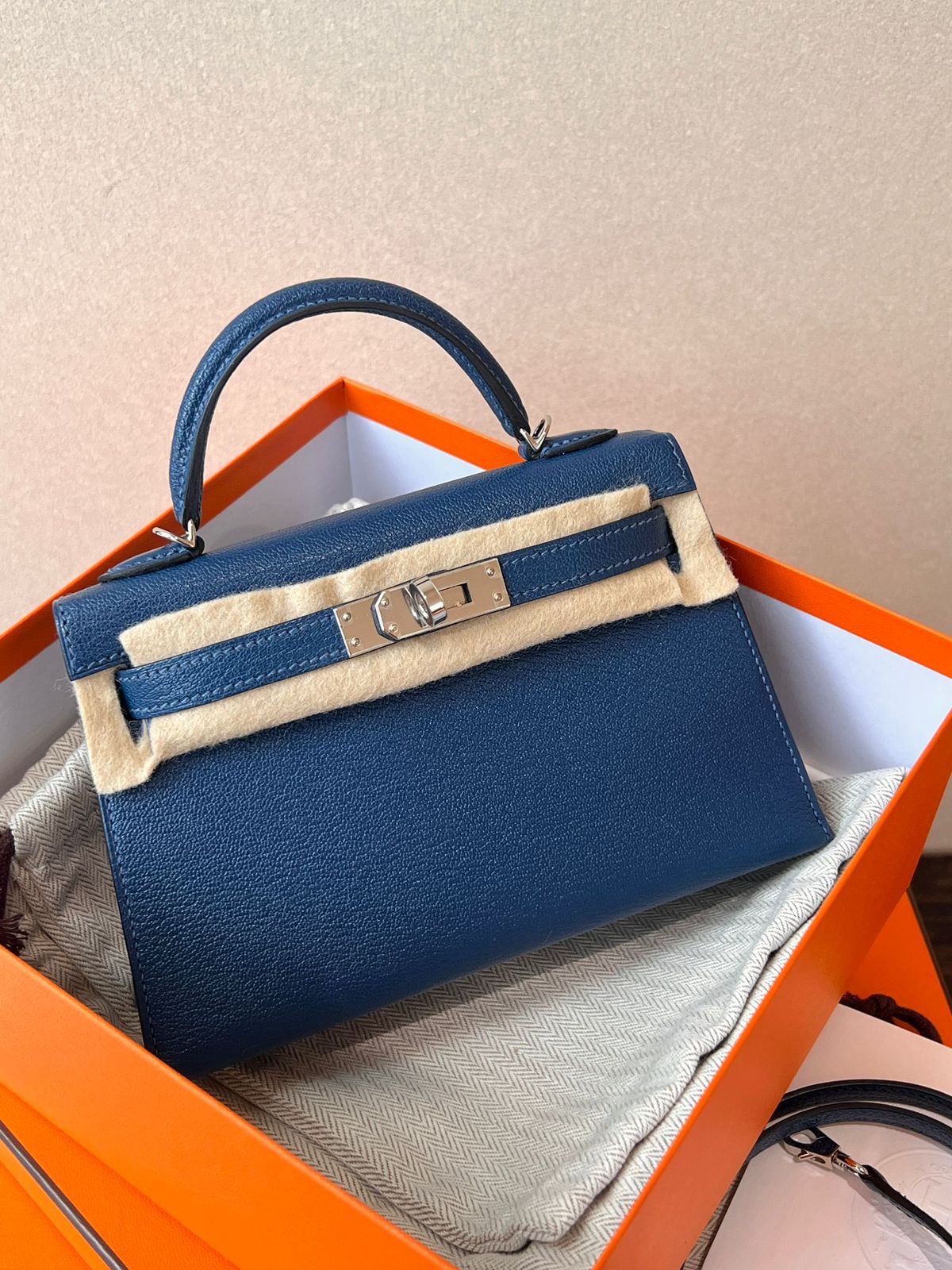 Hermes Mini Kelly 20 Deep Blue Chevre Palladium Hardware