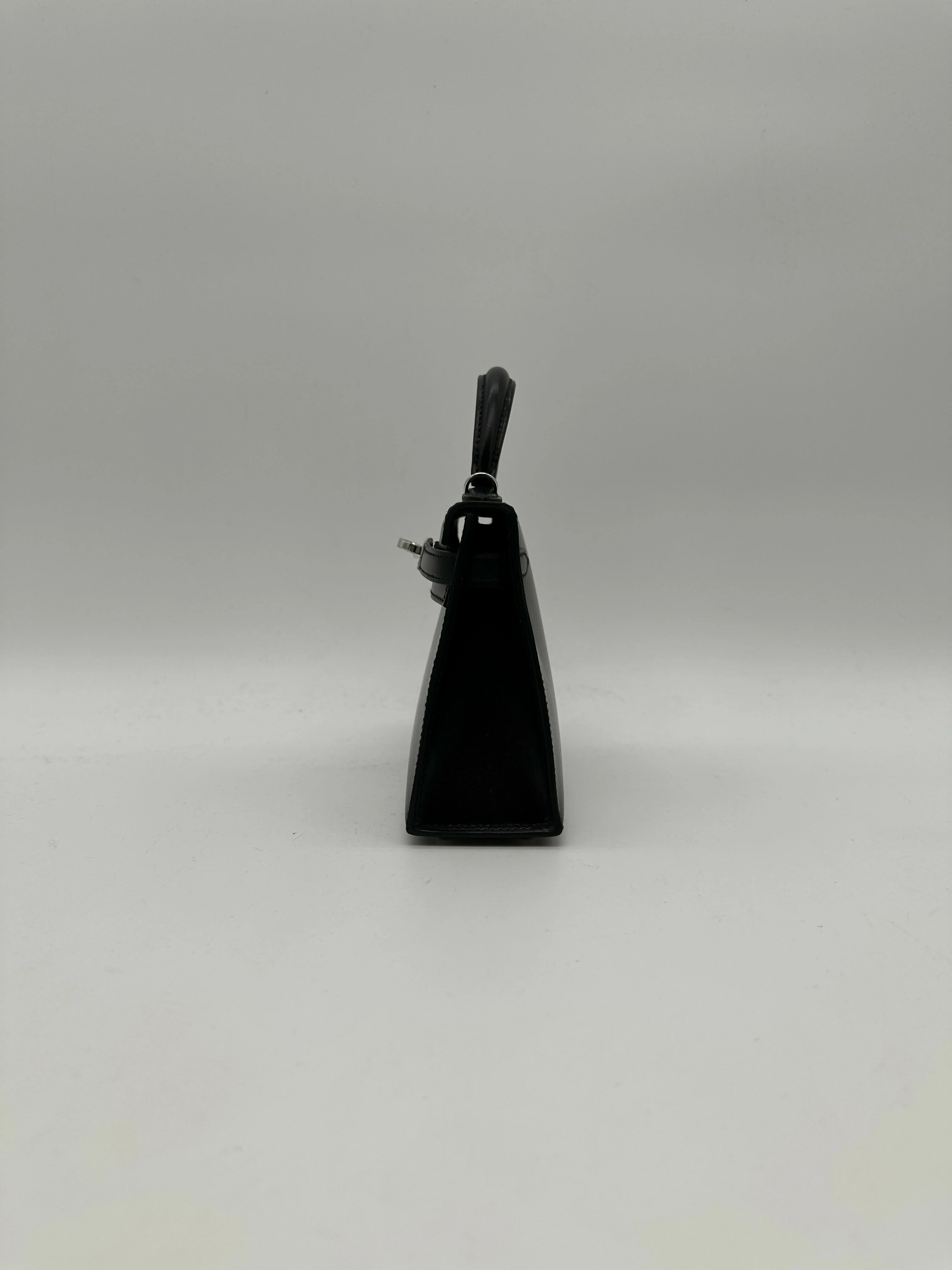 Hermès Kelly 20 Black Box PHW G 2026