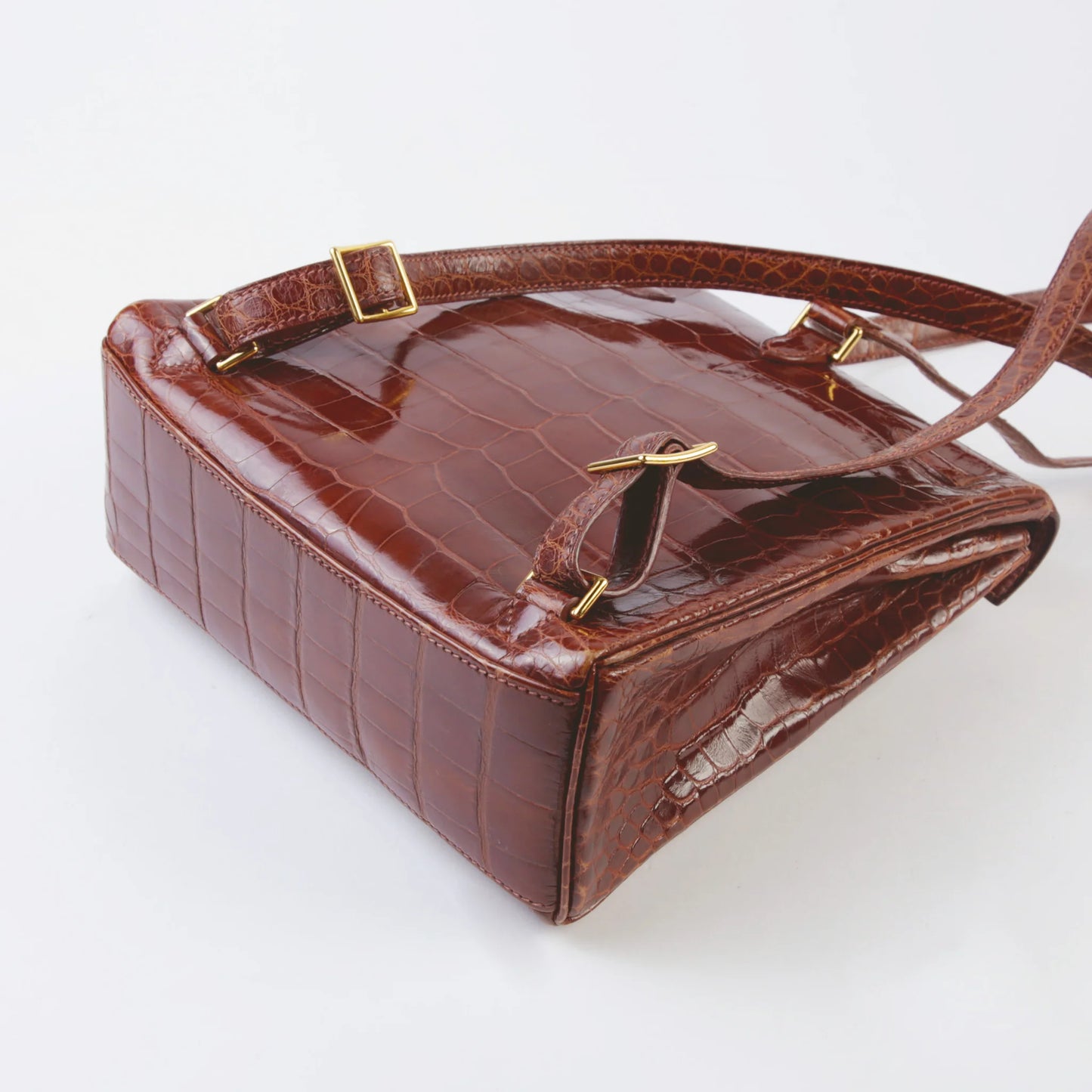 HERMÈS Kelly Ado PM Miel Shiny Alligator Gold hardware