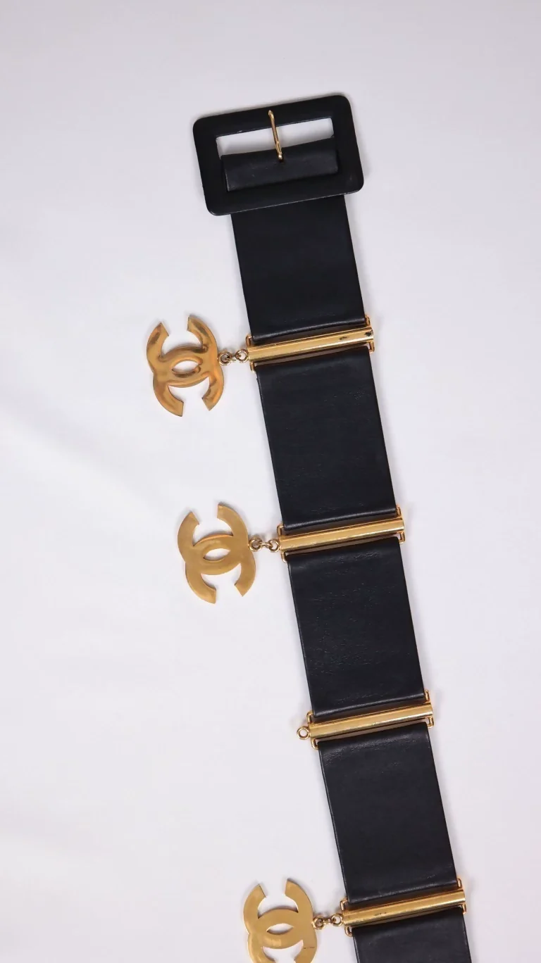1993 Chanel CC pendant, black wide belt