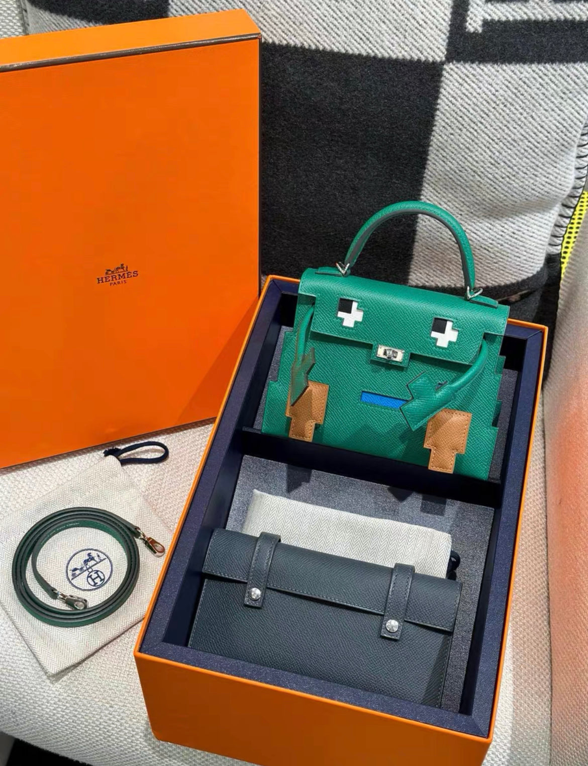 Hermes Kelly Picto Vert Vertigo  Gris Misty Epsom Palladium Hardware