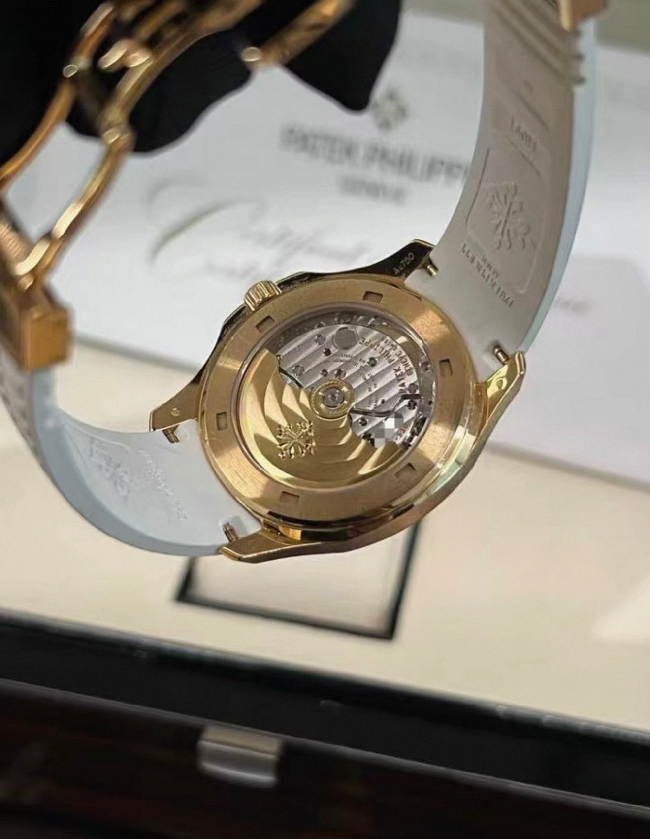 Patek Philippe PP5268/200R-001 Rose Gold Aquanaut Ladies Watch, White Dial