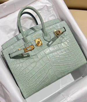 Hermès Birkin 25 Vert dEau Matt Alligator Gold Hardware