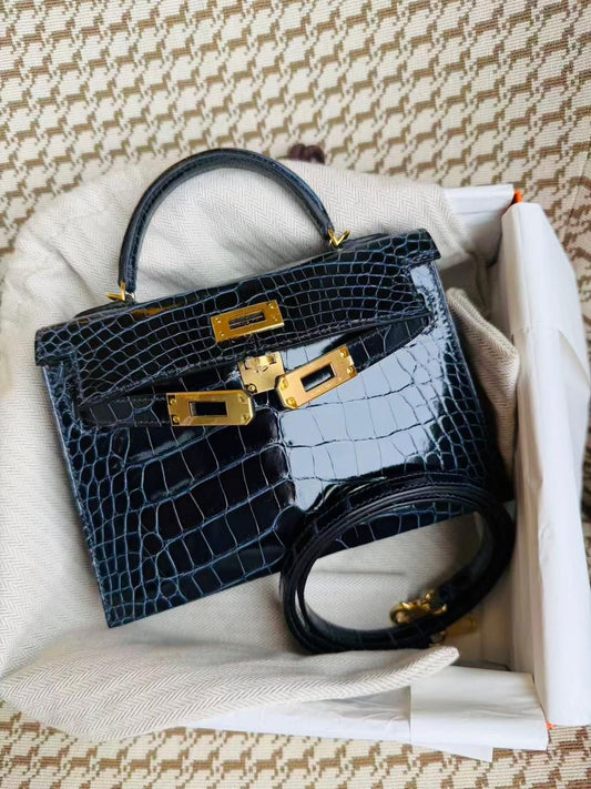 Hermes Mini Kelly 20 Bleu Marine Shiny Alligator Gold Hardware