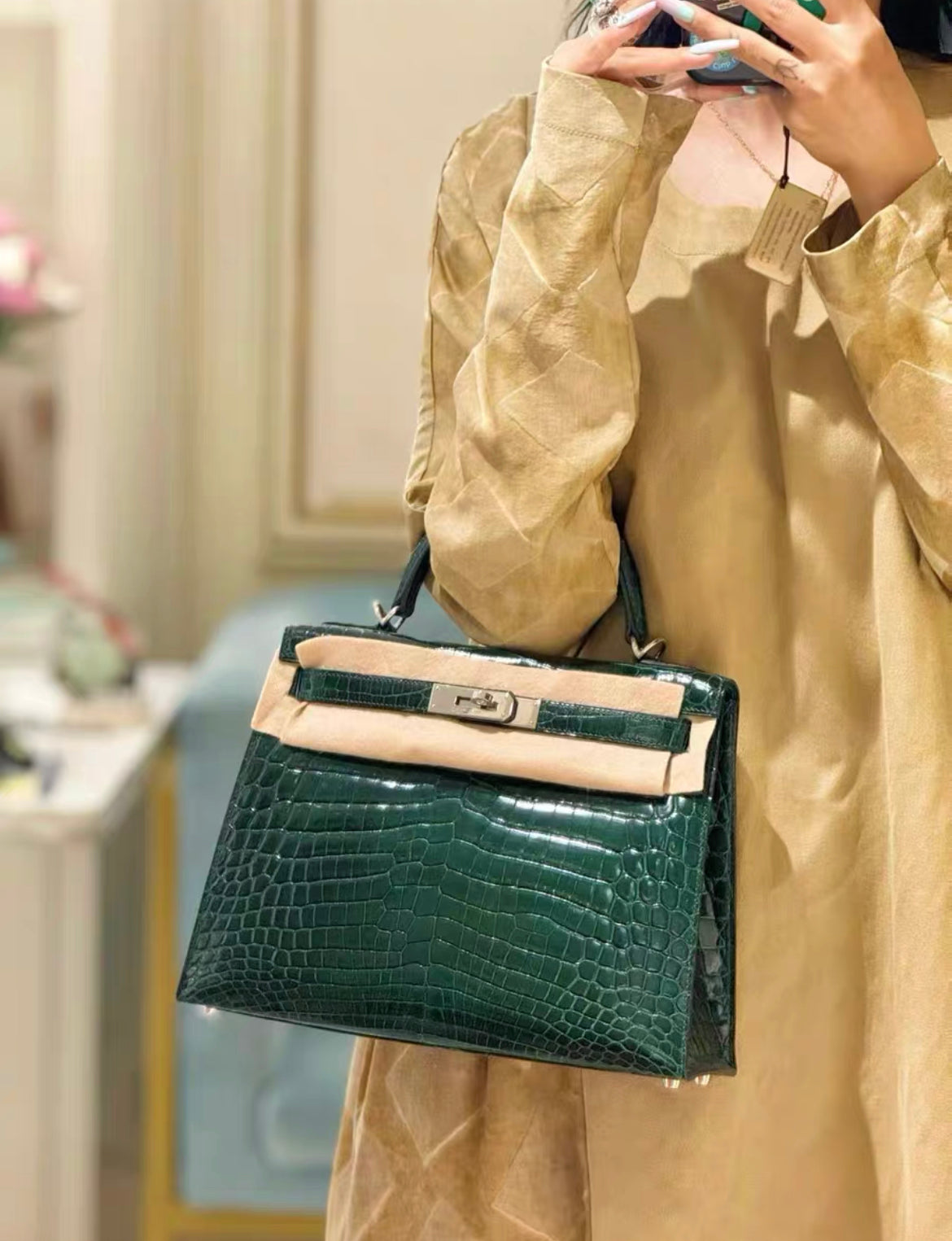 HERMÈS KELLY 28 SELLIER EMERALD SHINY CROCODILE PALLADIUM HARDWARE