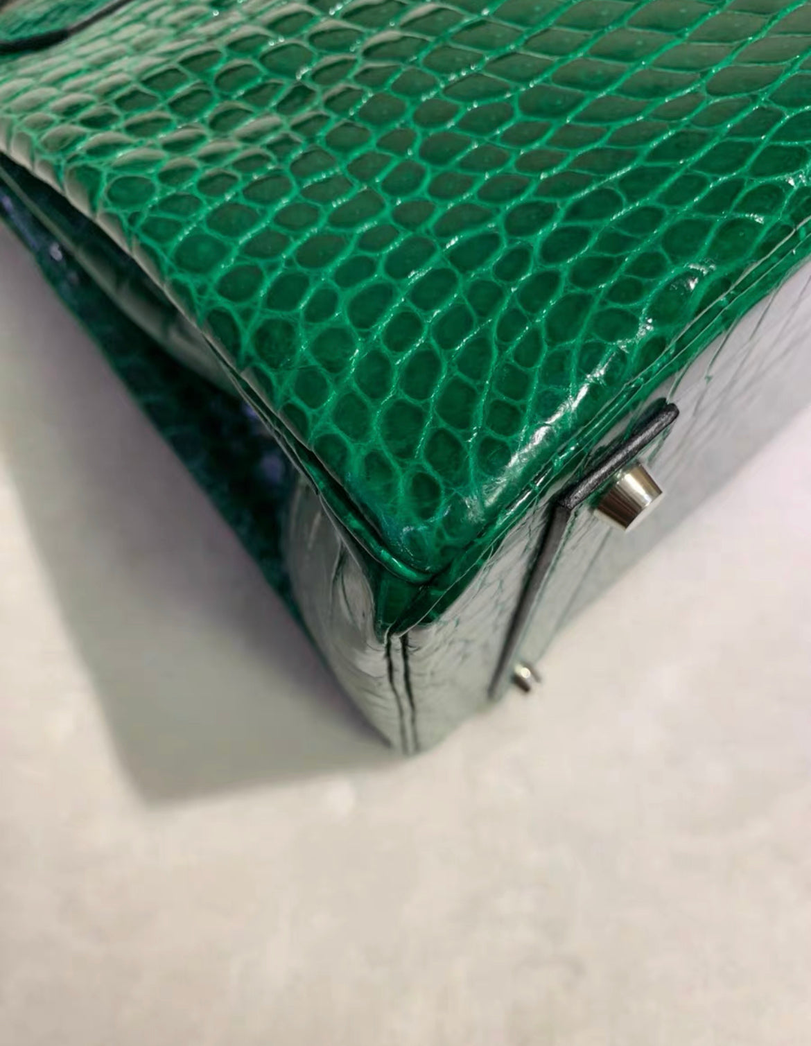 Hermes Birkin 40 Emerald Shiny Porosus Crocodile Diamond Hardware