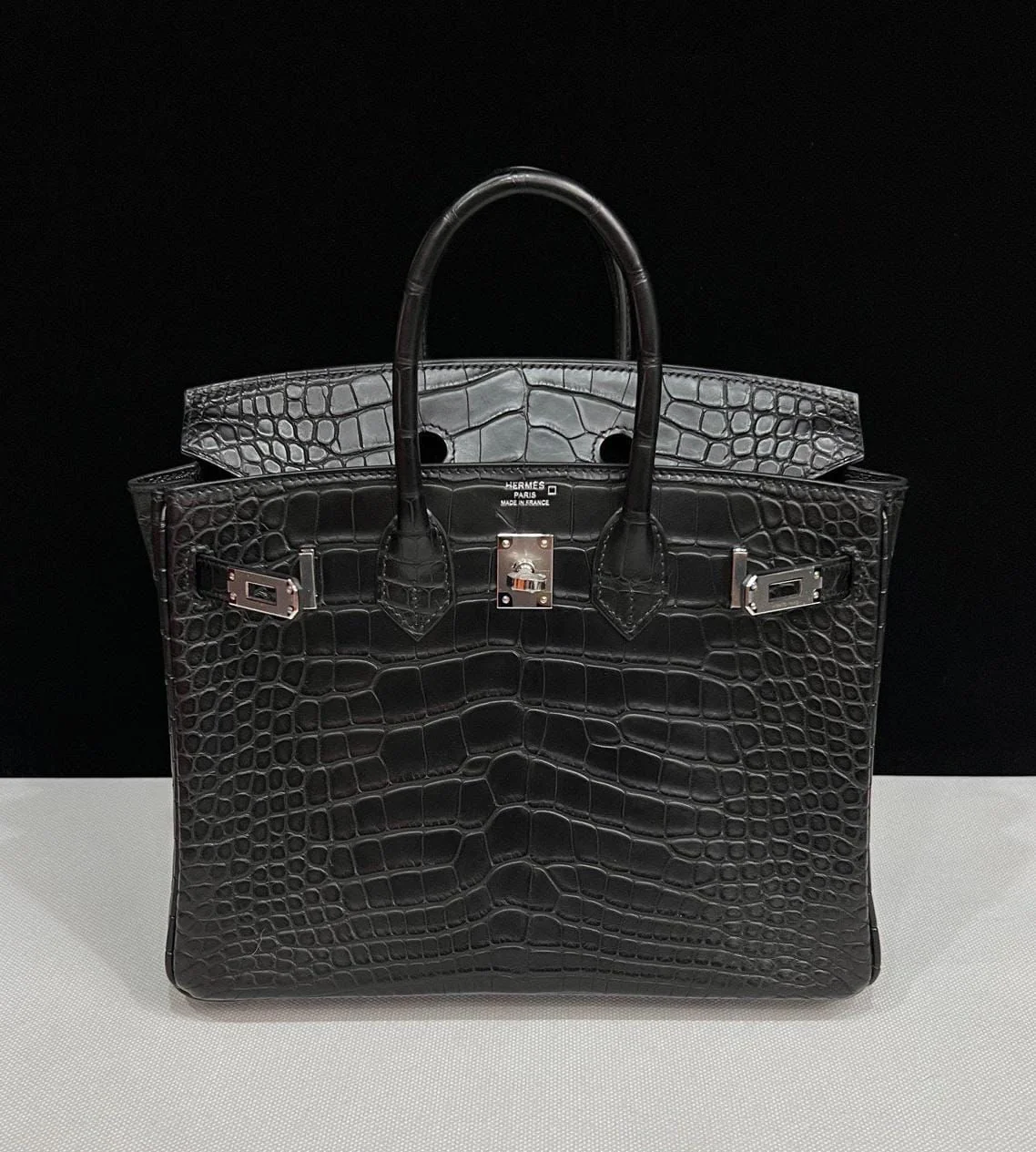 Hermes Birkin 25 Black Matte Alligator Palladium hardware