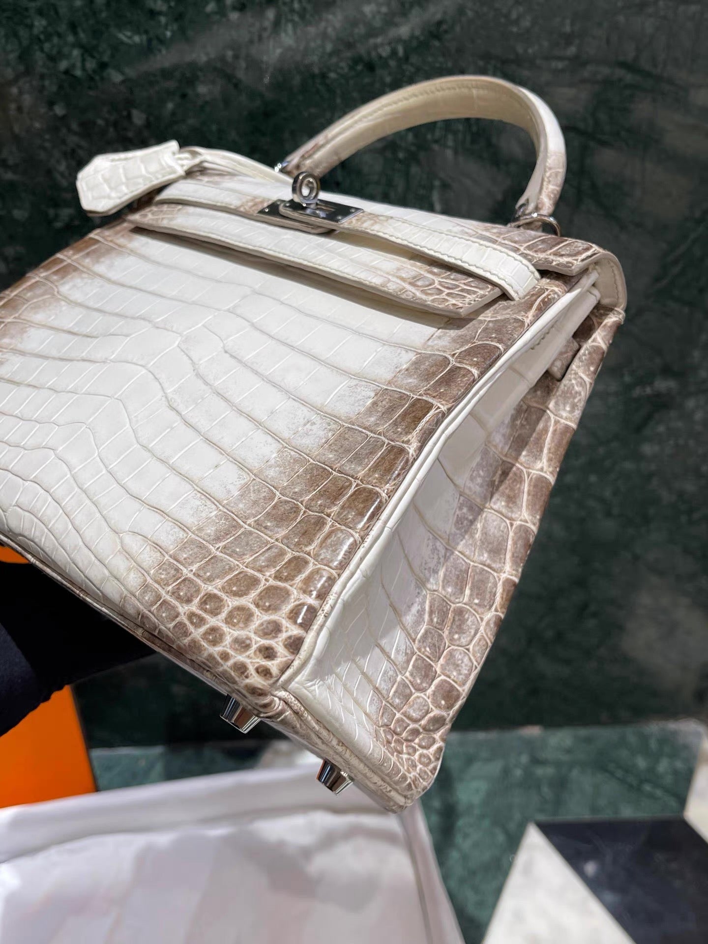 Hermès Kelly 25 Himalaya Crocodile Palladium Hardware