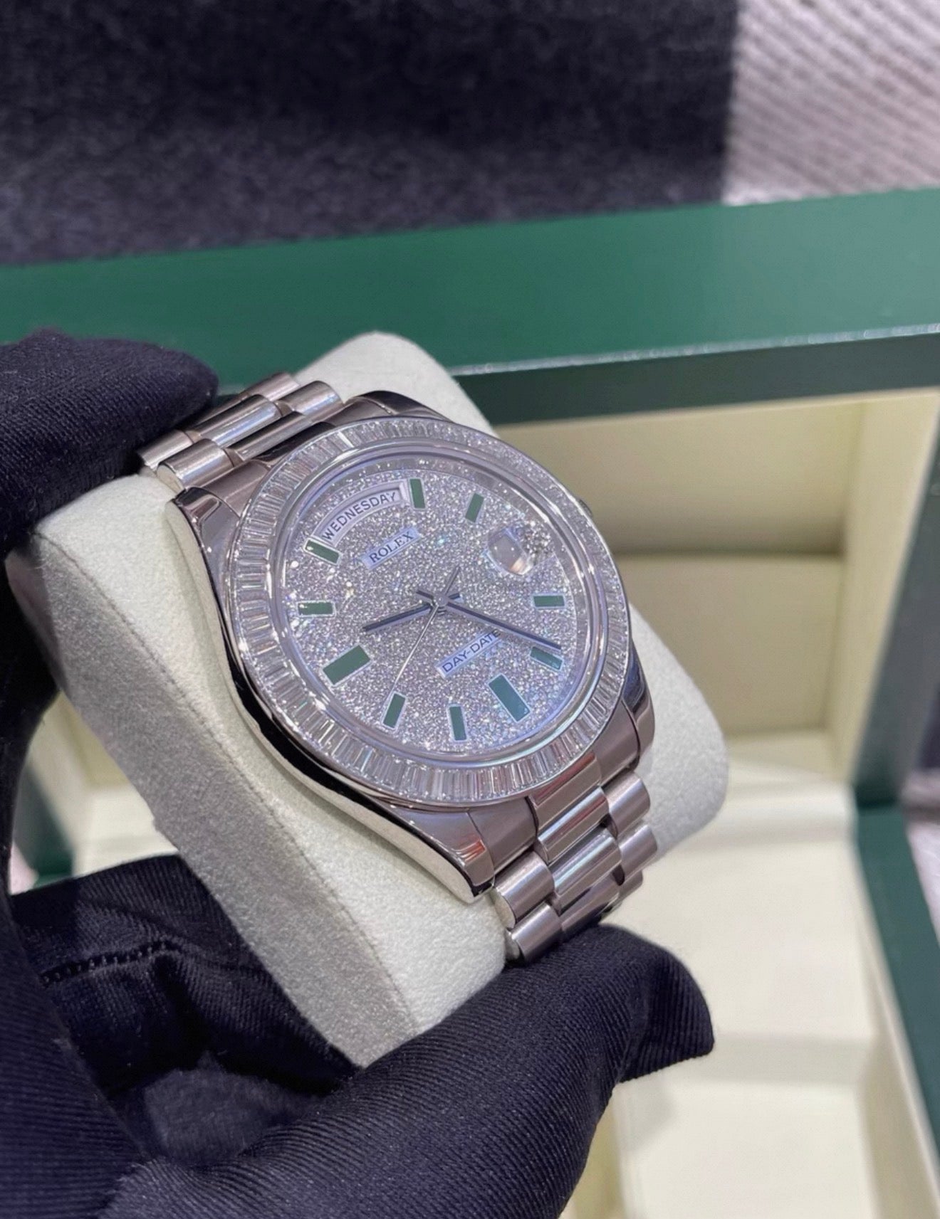 Rolex Day-Date 218399T 18k White gold  pave diamond with green enamel
