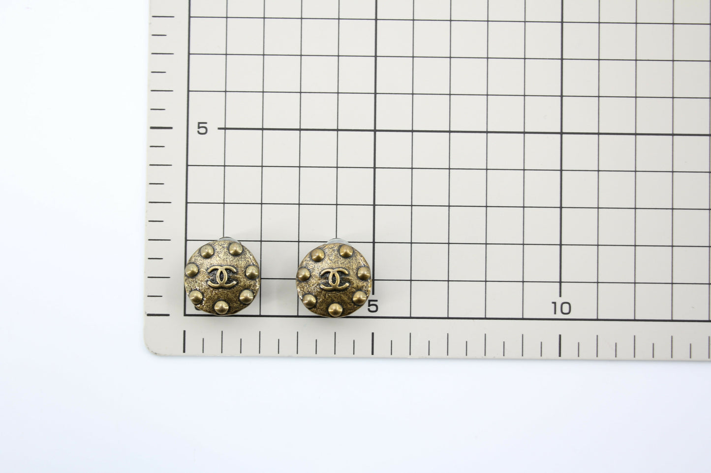Chanel Vintage 97A Metal Bronze Round Clip-on Earrings