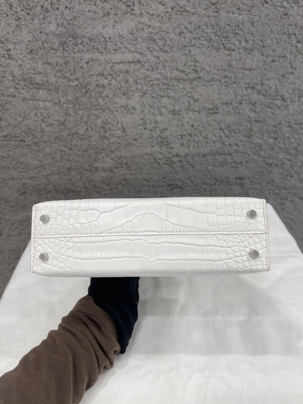 Hermès Kelly Sellier 20 Creme Chantilly Matte Alligator Palladium Hardware