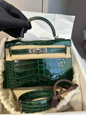 Hermes Mini Kelly 20 Green Emerald Shiny Crocodile Leather Palladium Hardware