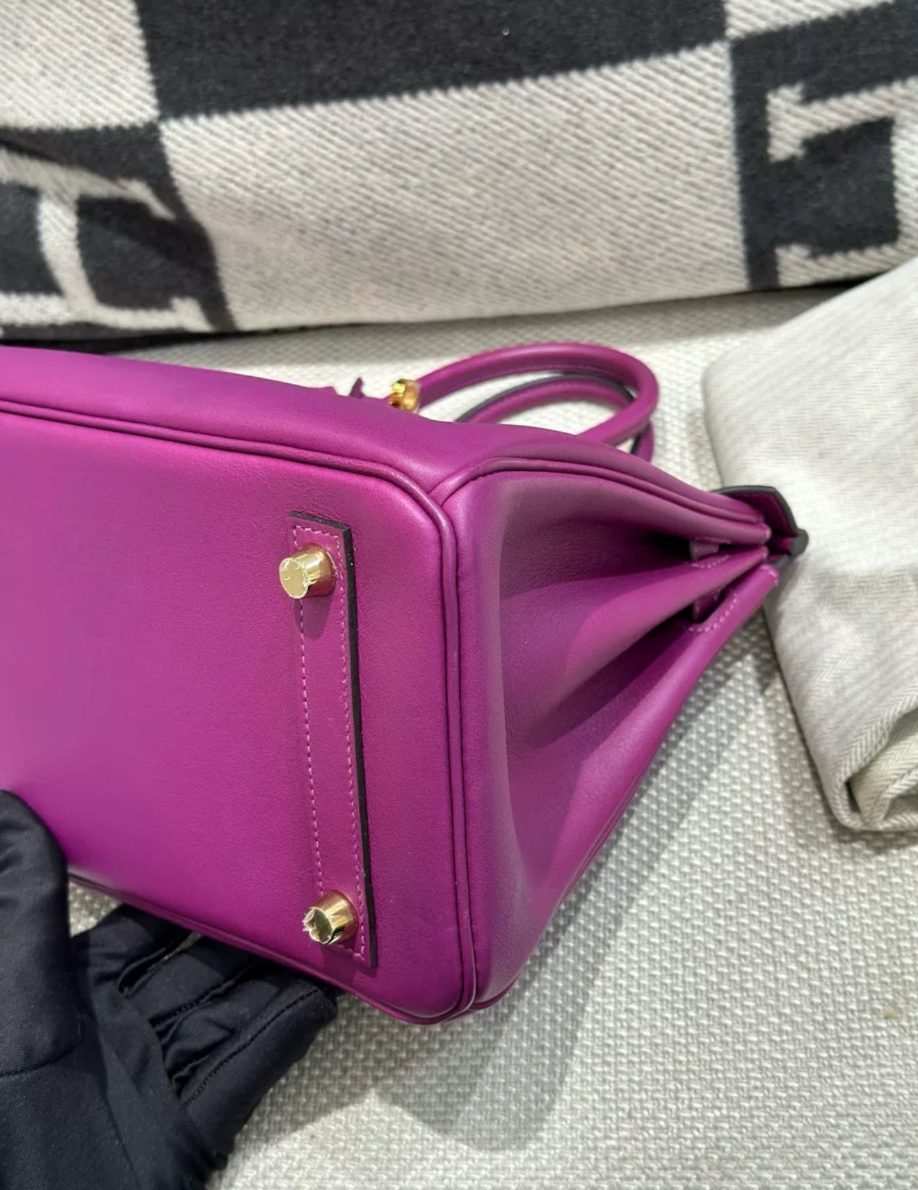Hermes Birkin 25 Anemone Purple Swift Leather Gold Hardware Handbag