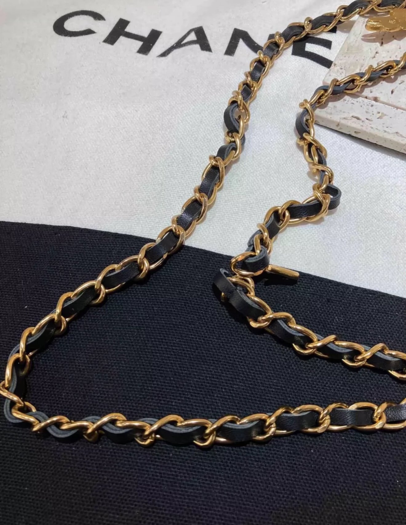 Vintage CHANEL Jeweled Eagle Chain Leather Necklace Belt