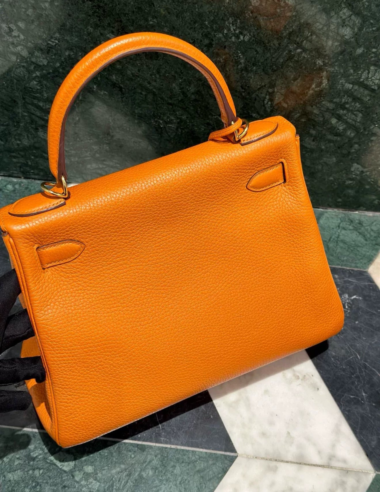 Hermès Kelly28 Orange Togo Leather Gold Hardware