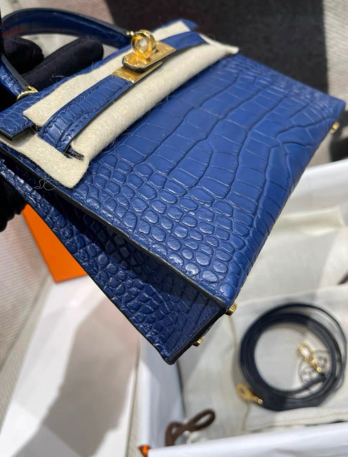 Hermès Mini Kelly 20 Blue Sapphire Blue Crocodile Matte Gold Hardware