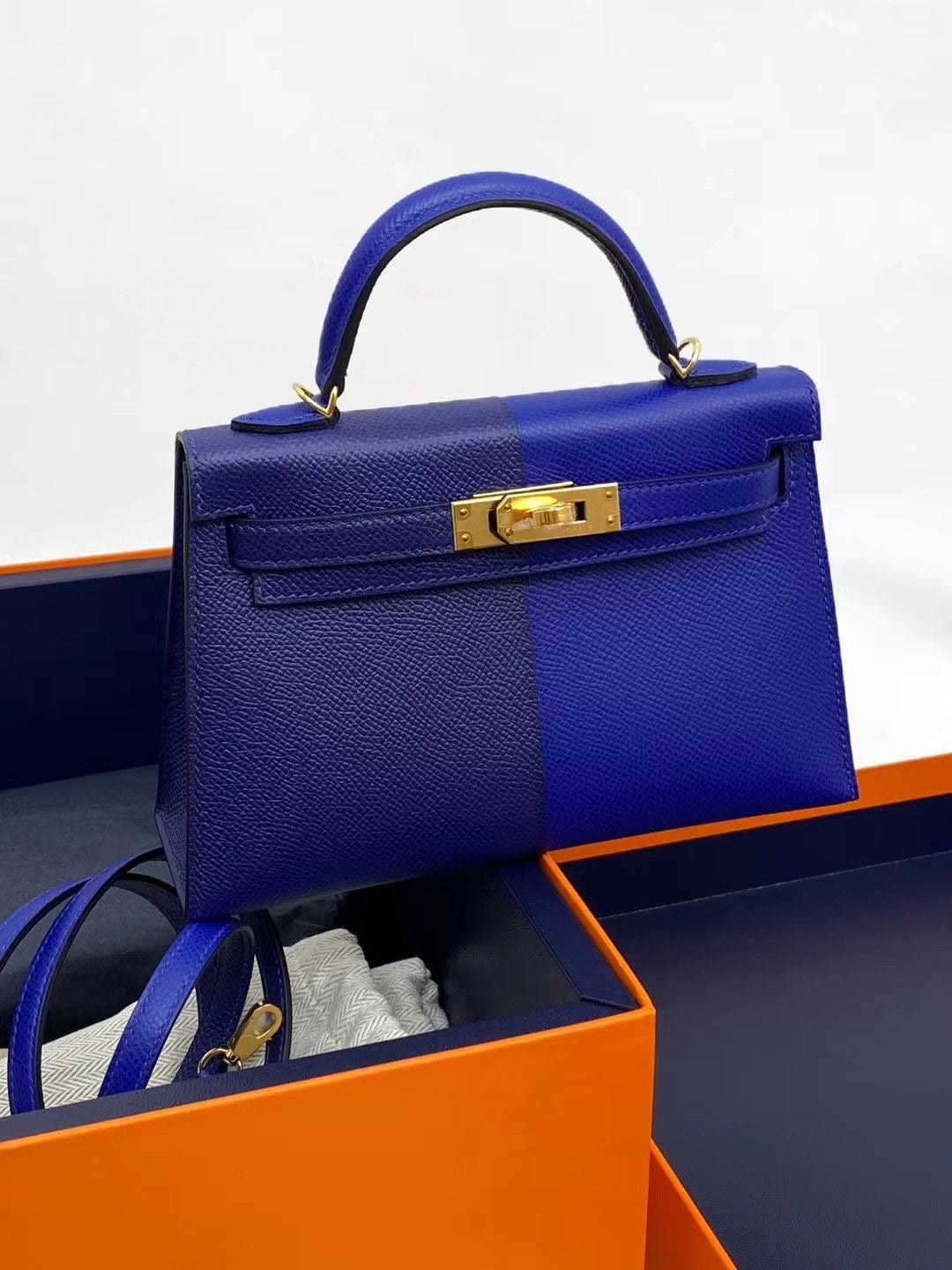 Hermes Mini Kelly 20 HSS Casaque Bleu Electric/Bleu Encre Inside Gold Epsom Gold hardware