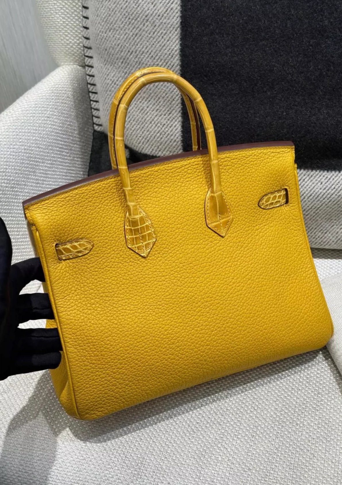 Hermès Birkin 25 Touch Jaune Amber Togo Leather  Shiny Niloticus Crocodile