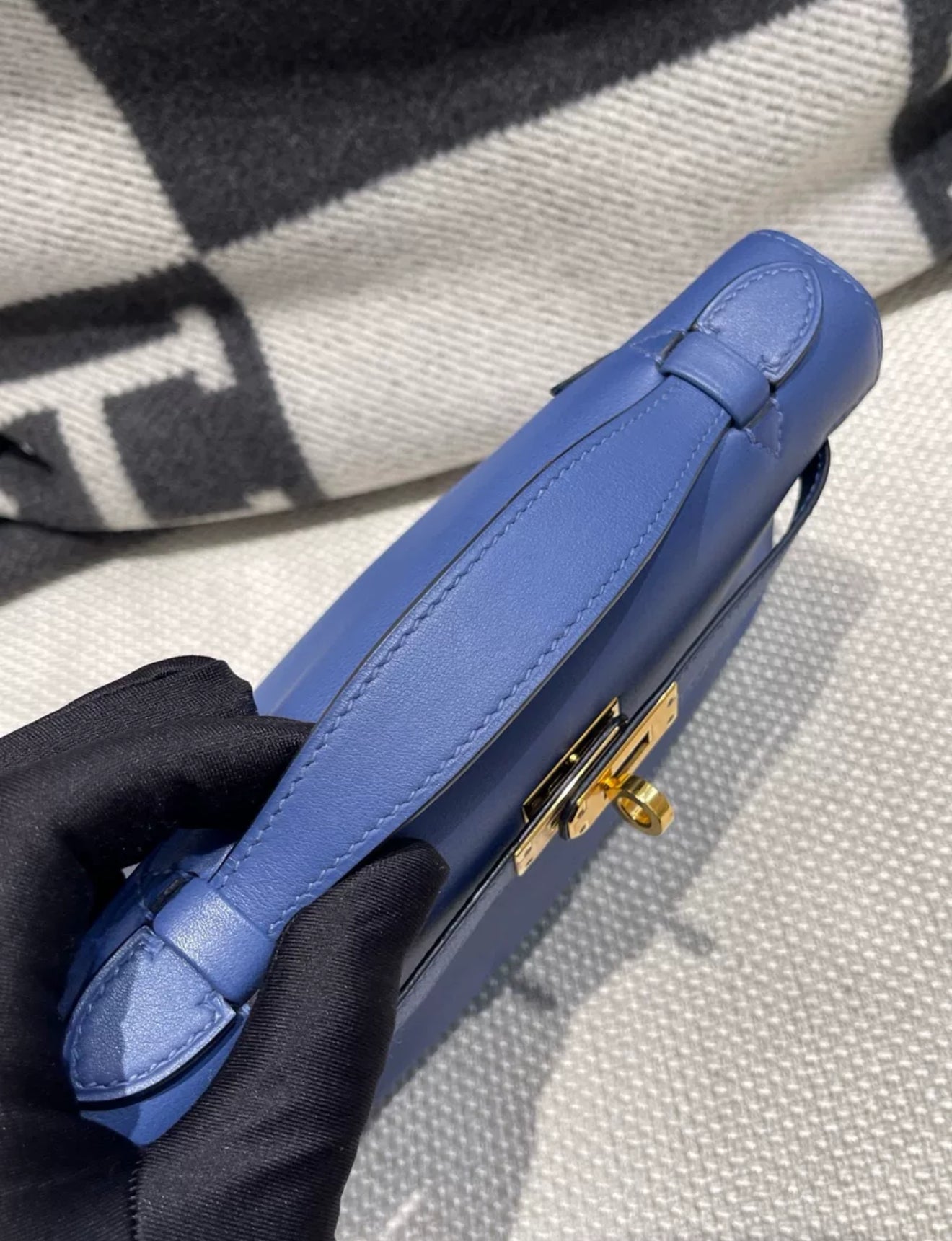 Hermès Kelly Pochette Blue de France Swift Leather Gold Hardware