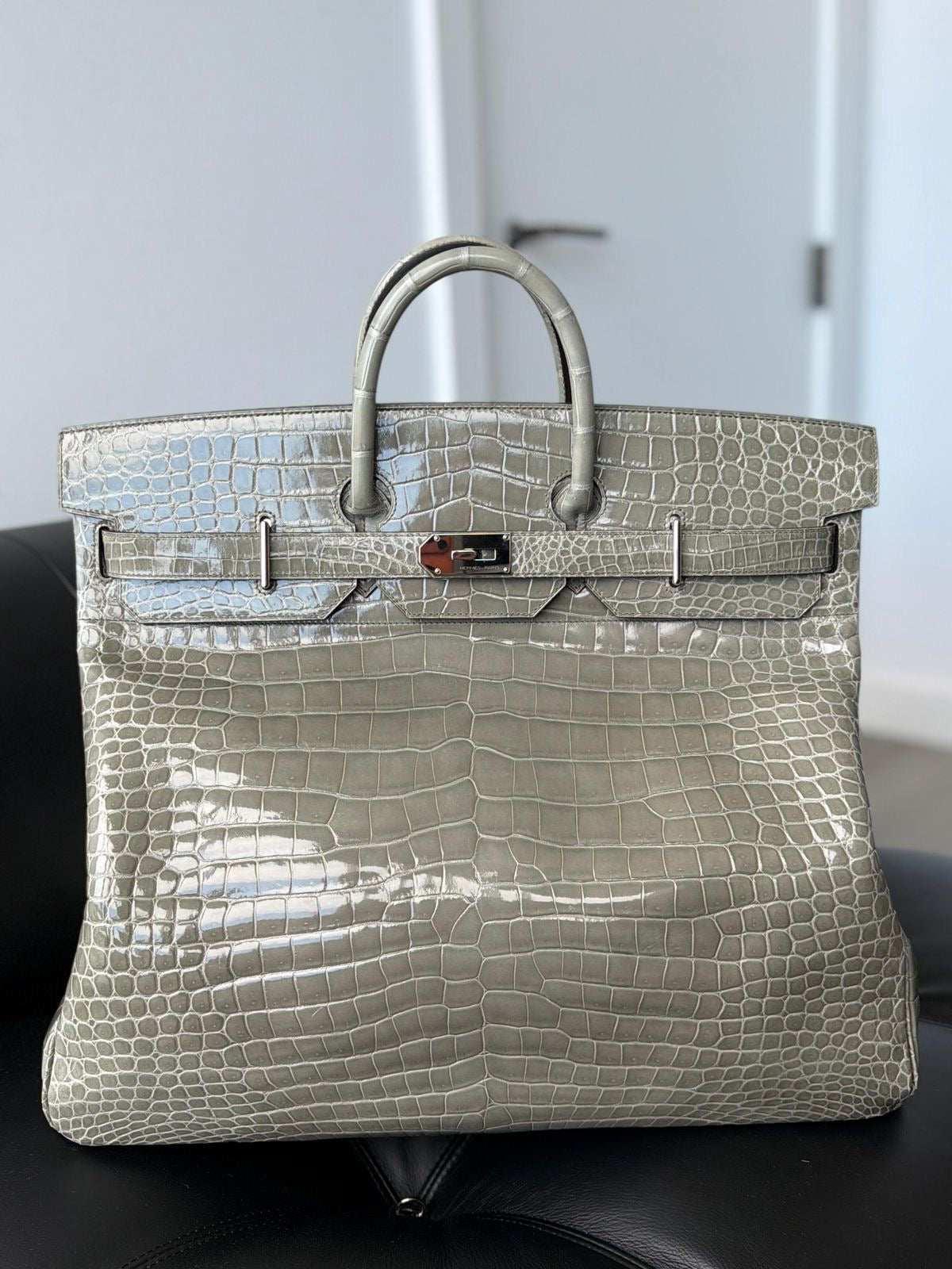 Hermes Birkin HAC 50 Gris tourterelle Shiny Porosus Crocodile leather palladium hardware