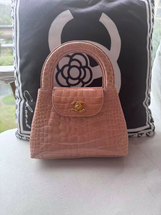 Chanel Vintage Mini Top Handle — Blush Alligator