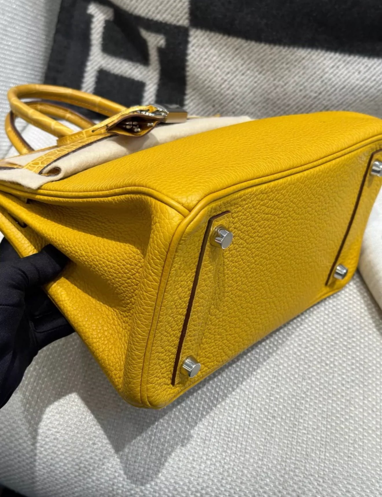 Hermès Birkin 25 Touch Jaune Amber Togo Leather  Shiny Niloticus Crocodile