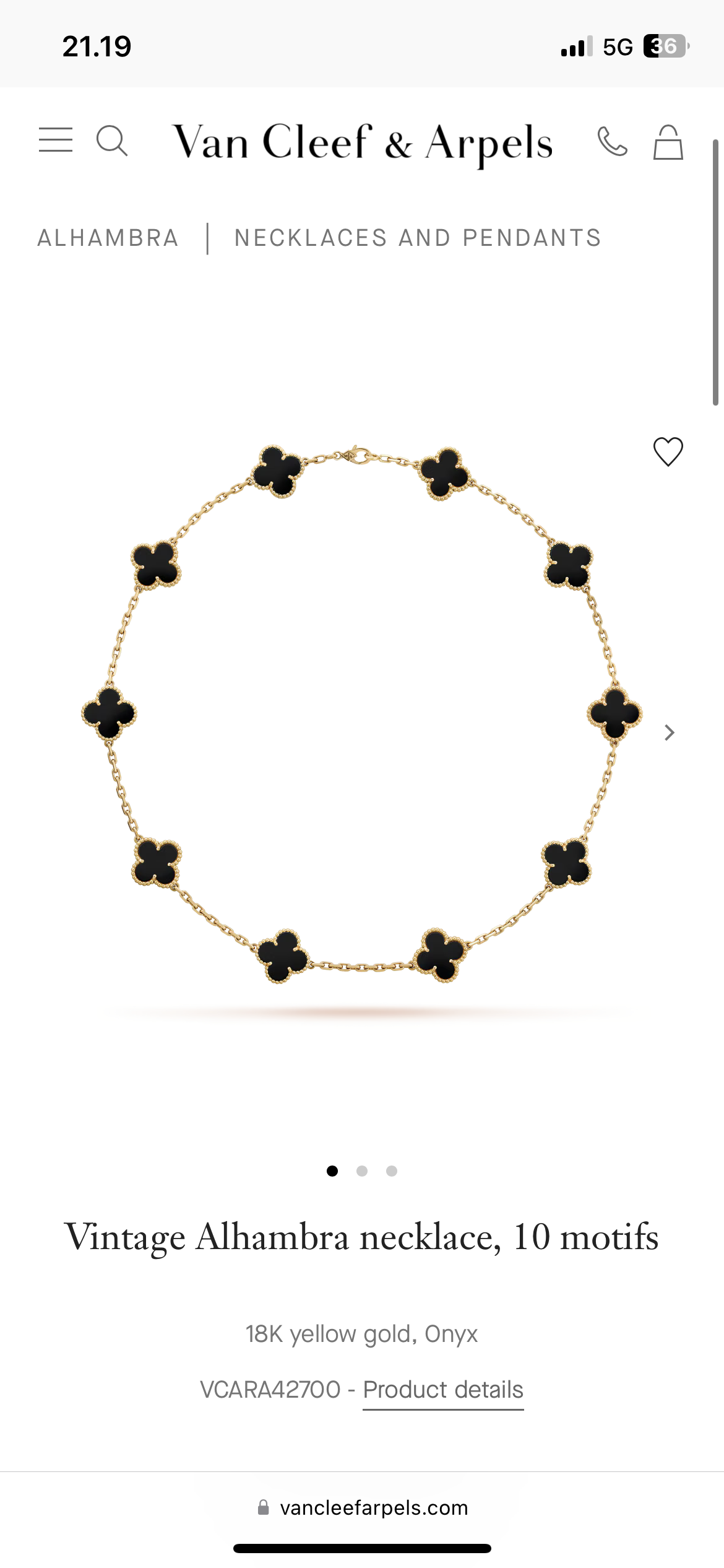 VCA Van Cleef  Arpels Vintage Alhambra necklace, 10 motifs
18K yellow gold, Onyx