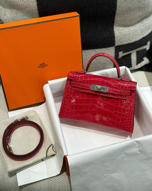 Hermès Mini Kelly Red Braise Shiny Alligator Palladium Hardware